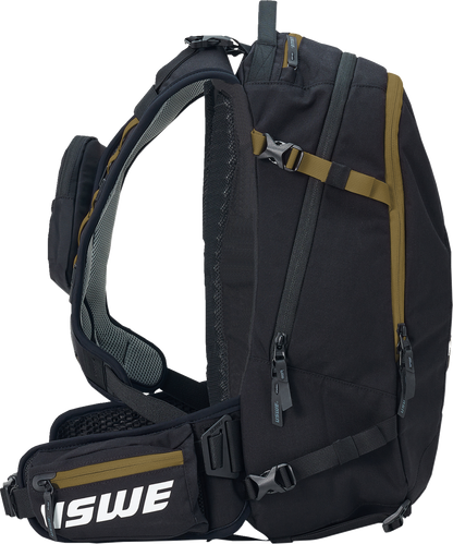 USWE Core Off-Road Daypack - 25L - Black/Bronze 5225082050