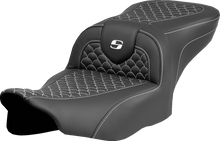 SADDLEMEN Roadsofa™ Seat - Dragon Scale Stitch - White Stitch - w/o Backrest - FLTR/FLHX '23-'24 823-07-20806