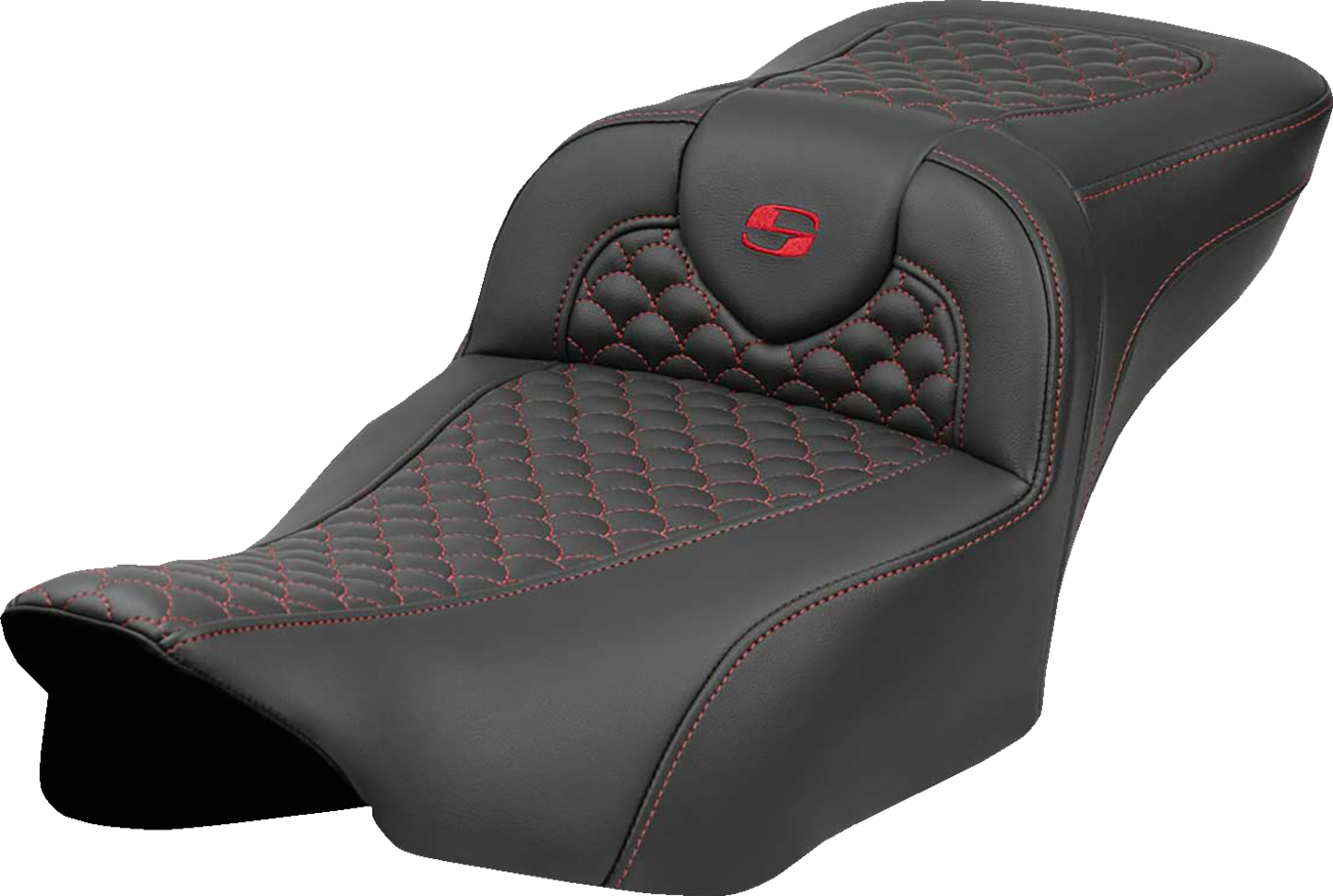 SADDLEMEN Roadsofa™ Extended Reach Seat - Dragon Scale Stitch - Red Stitch - w/o Backrest - FLTR/FLHX '23-'24 823-07-20904
