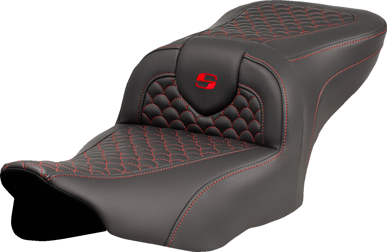 SADDLEMEN Roadsofa™ Seat - Dragon Scale Stitch - Red Stitch - w/o Backrest - FLTR/FLHX '23-'24 823-07-20804