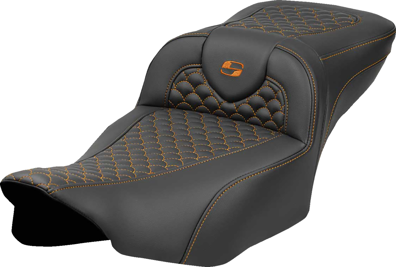 SADDLEMEN Roadsofa™ Extended Reach Seat - Dragon Scale Stitch - Orange Stitch - w/o Backrest - FLT/FLH '23-'24 823-07-20903
