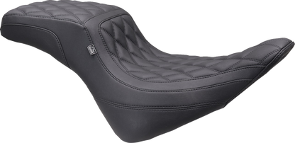 MUSTANG One-Piece/2-Up Squareback Seat - Double Diamond - Black Stitch - FXBR '23-'25 86006
