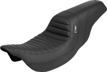 SADDLEMEN Thrashin ' Pro Series Seat - Tuck-n-Roll - FLH/FLT '08-'25 TS80807T