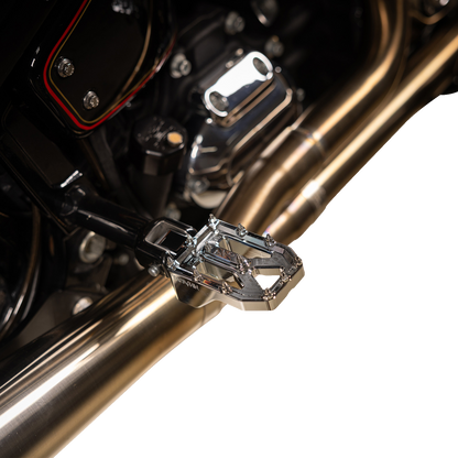 THRASHIN SUPPLY CO. Aggressor Foot Pegs - Rear - Chrome - HD '72-'25 TSC-2022-3-D