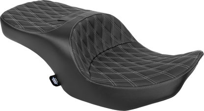 DRAG SPECIALTIES SEATS Forward Position Freedom Seat - Vinyl - Silver Double Diamond Stitch - FLH/FLT '23-'25 4715C