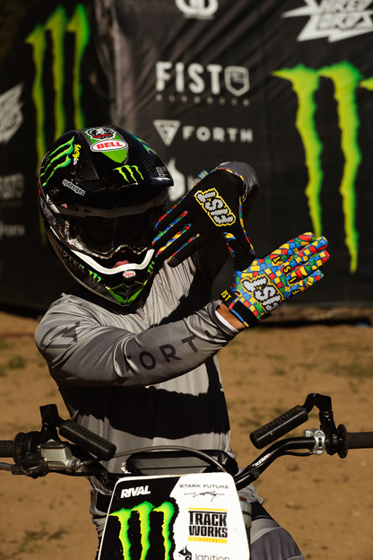 FIST HANDWEAR Strapped Build Gloves - XS F-GS-01516-XS