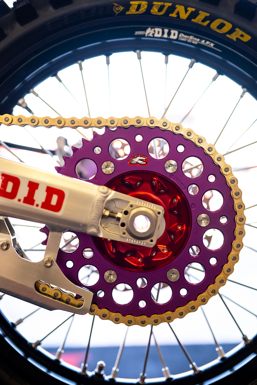 RENTHAL Rear Sprocket - Aluminum - 46 Tooth - Purple - Gas Gas/Husqvarna/KTM 441U-428-46GPPE