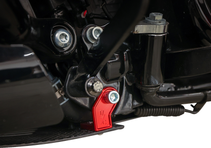THRASHIN SUPPLY CO. Skid Plate - Carbon Fiber/Forged - With Red Brackets - FLHX/FLTRX TSC-3035-2