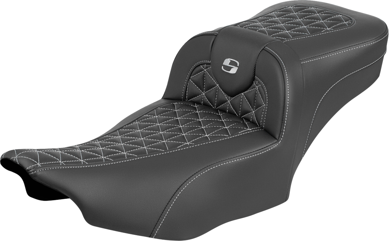 SADDLEMEN Roadsofa™ Extended Reach Seat - without Backrest - Silver Stitch - FLH/FLT '23-'25 823-07-21105