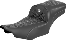SADDLEMEN Roadsofa™ Extended Reach Seat - without Backrest - White Stitch - FLH/FLT '23-'25 823-07-21106