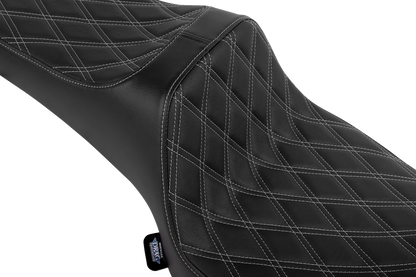DRAG SPECIALTIES SEATS Freedom Seat - Vinyl/Solar Leather - Double Diamond Black Stitch - Challenger '20-'25/Chieftain '25 4755F