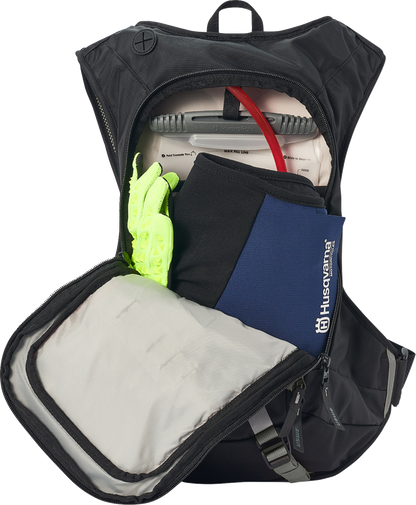USWE Moto Hydration Pack - 12L - Carbon/Black 5212099001