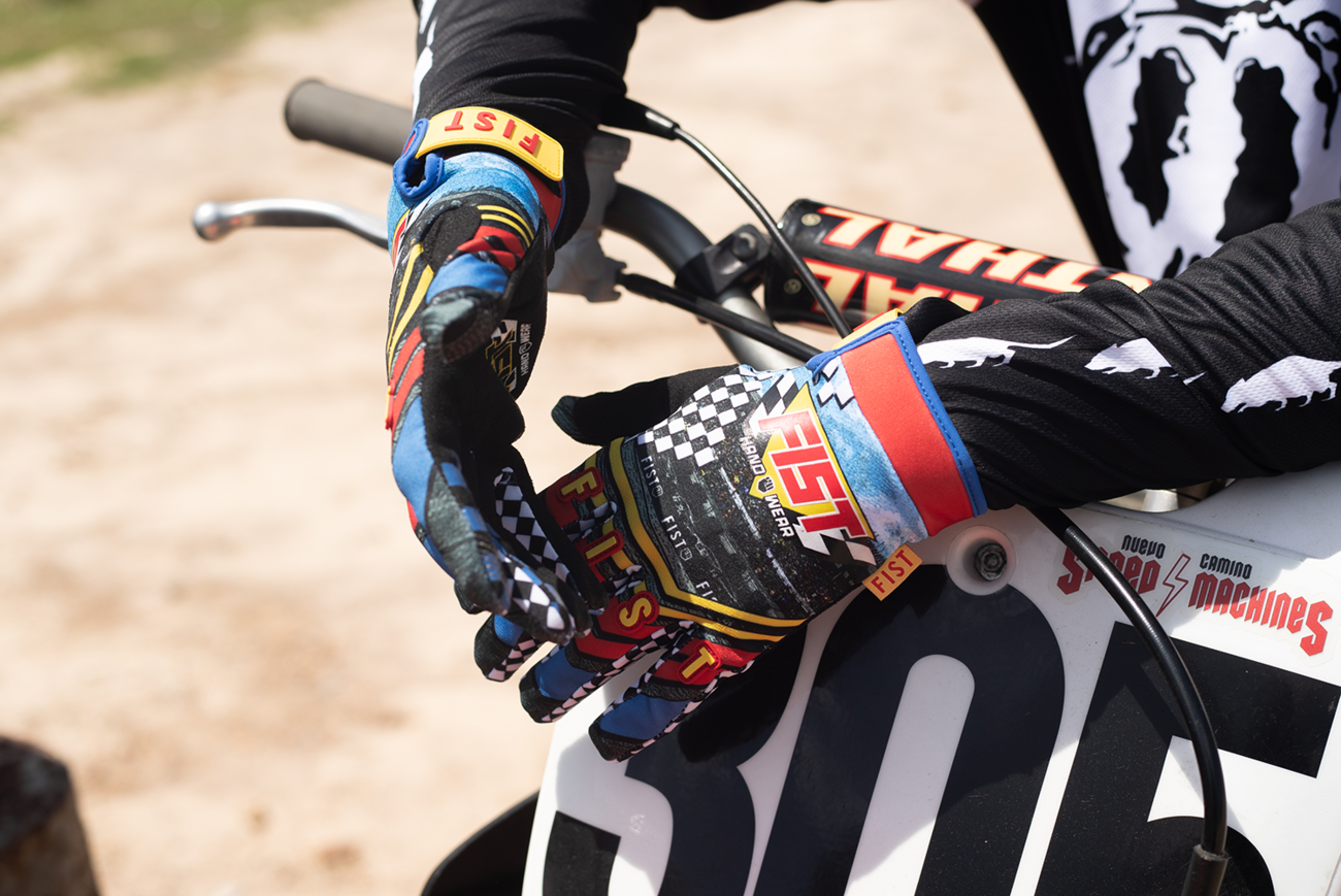 FIST HANDWEAR Strapped Speedway Gloves - Medium F-GS-01759-M