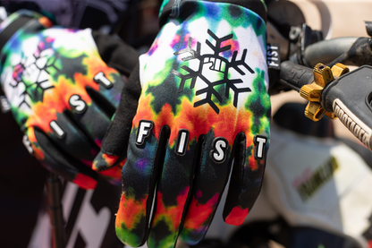 FIST HANDWEAR Frosty Distortion Gloves - Small F-GF-01756-S