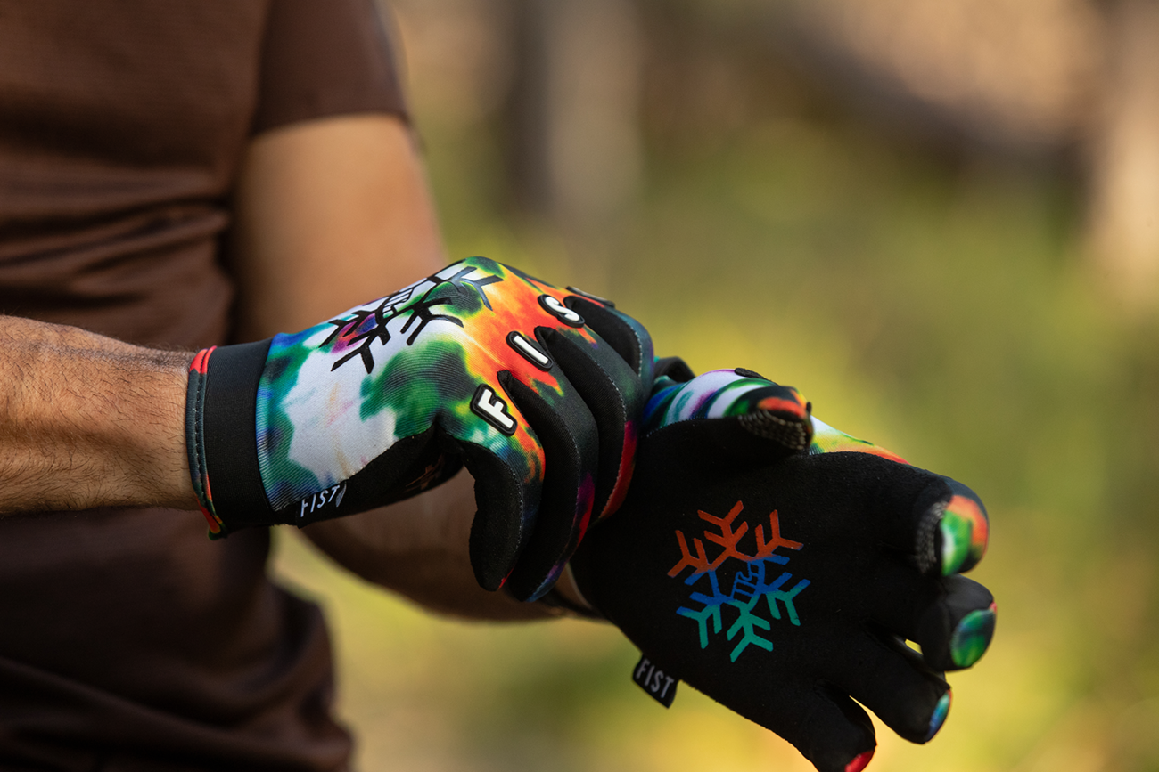 FIST HANDWEAR Frosty Distortion Gloves - Small F-GF-01756-S