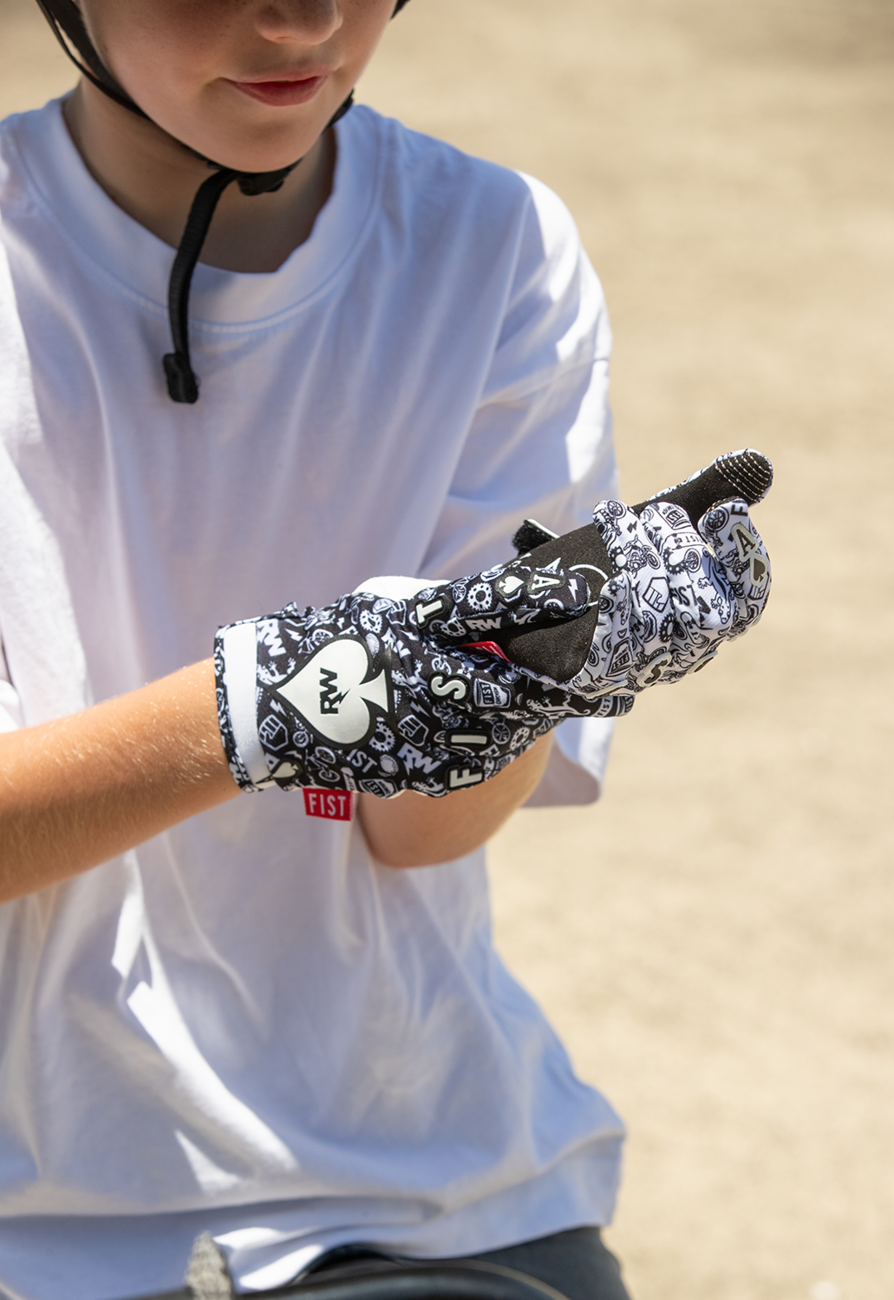 FIST HANDWEAR Lil Fists Strapped R-Willy Ace Gloves - Large F-GLF-01752-L