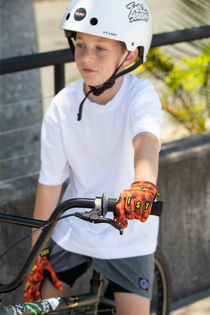 FIST HANDWEAR Youth Strapped 100% Nuts Gloves - Medium F-GSY-01762-M