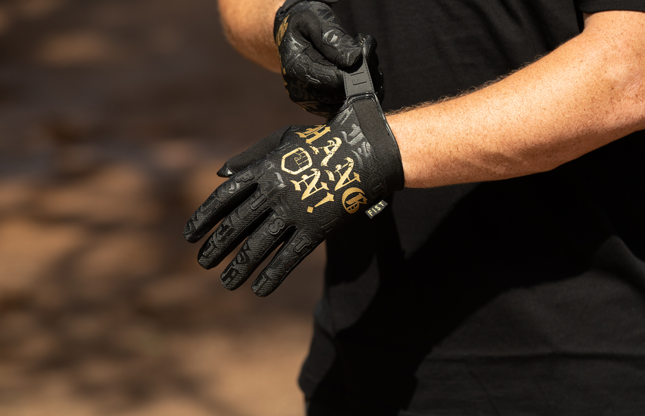 FIST HANDWEAR Strapped Hang On Gloves - Small F-GS-01760-S