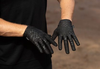 FIST HANDWEAR Strapped Smash Forth Gloves - Small F-GS-01763-S
