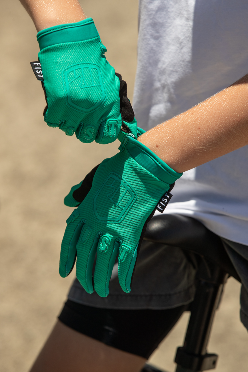 FIST HANDWEAR Youth Strapped Stocker Jade Gloves - XS F-GSY-01775-XS