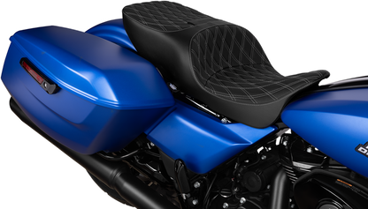 DRAG SPECIALTIES SEATS Freedom Seat - Vinyl - Double Diamond Silver Stitch - FLRT/FLTRT '15-'25 4727C