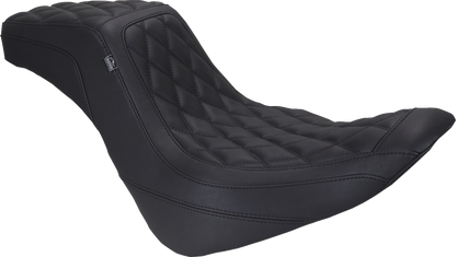 MUSTANG Squareback Seat - Double Diamond - FL/FX '18-'25 78808