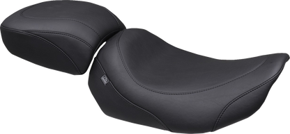 MUSTANG Wide Tripper™ Solo Seat - No Backrest Receiver - Black Stitch - FLT/FLH '23-'25 88603