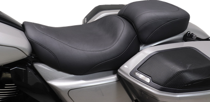 MUSTANG Wide Tripper™ Passenger Seat - Black Stitch - FLT/FLH '23-'25 88411