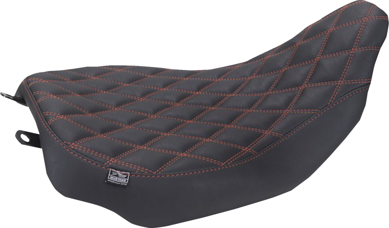 MUSTANG Runaround™ Solo Seat - Double Diamond - American Beauty Stitch - FLT/FLH '23-'25 88020AB