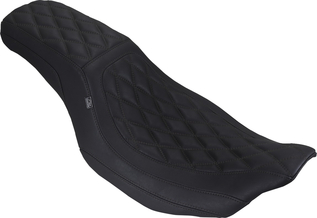 MUSTANG Low Squareback Seat - Double Diamond - Black Stitch - FLH/FLT '23-'25 88514