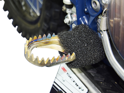 SCAR RACING Anti-Mud Foot Pegs - Titanium - KTM/Husqvarna/Gas Gas S5517AM
