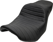 SLYFOX Chariot Seat - Black Classic Stitch - Black Logo - FLH/FLT '23.5-'26 4729A