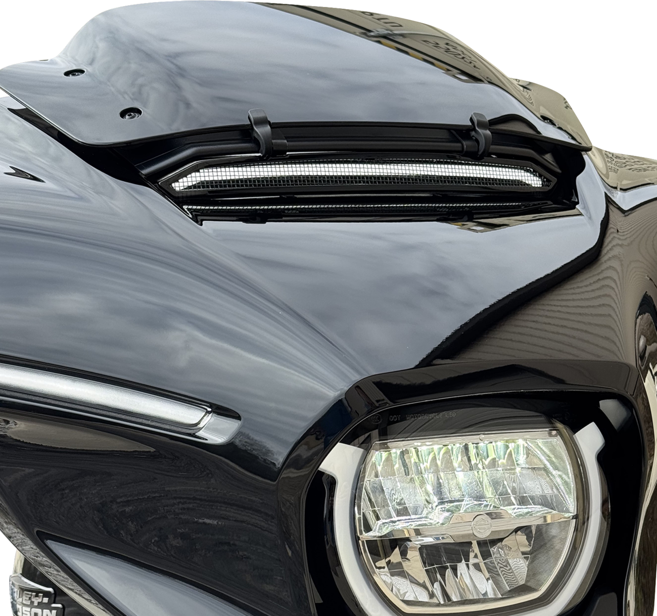 CUSTOM DYNAMICS LED Windshield Trim - Sequential Turn Signal - Gloss Black CD-SG23-CWT-B