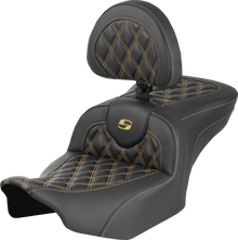SADDLEMEN Roadsofa™ Seat - Carbon Fiber - with Backrest - Gold Lattice Stitch - FLH/FLT '23-'25 823-07-206B7