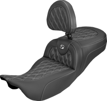 SADDLEMEN Extended Reach Roadsofa™ Carbon Fiber Seat - Lattice - Silver Stitch - With Backrest - FL '08-'25 808-07B-207B5