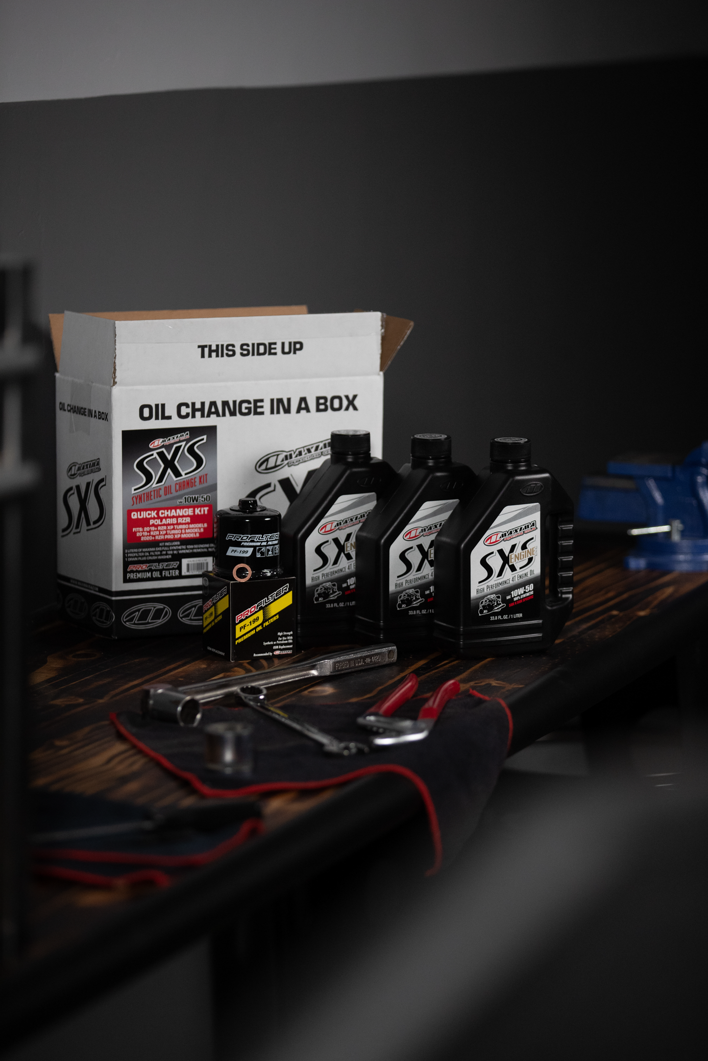 Sxs Oil Quick Change Kit 10w50 With Black Oil Filter