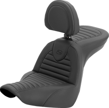 SADDLEMEN Roadsofa™ Seat - with Backrest - Tuck-n-Rolll - FL/FX '18-'26 818-29-202B0