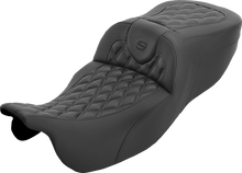 SADDLEMEN Roadsofa™ Extended Reach Seat - without Backrest - Carbon Fiber Lattice Stitch - FLRT/FLTRT '15-'25 815-07-20700