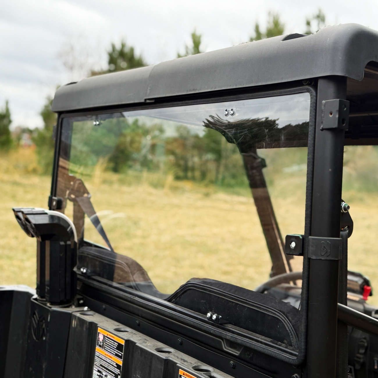 SEIZMIK Poly Rear Windshield - UV Resistant - Polaris - Ranger 50-55336KIT