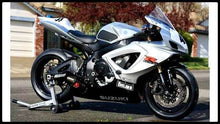 TechSpec TRACK DESIGN Tank Grip Pads for the Suzuki GSX-R600 / GSX-R750 (06-07)