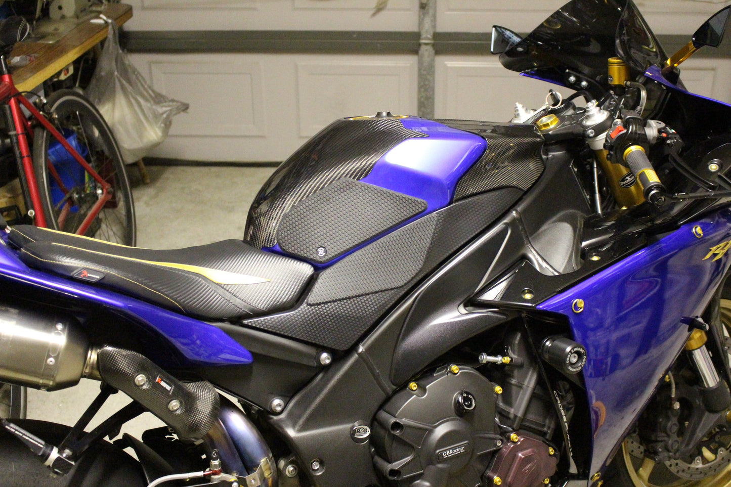 TechSpec Tank Grip Pads for the Yamaha YZF-R1 (09-14)