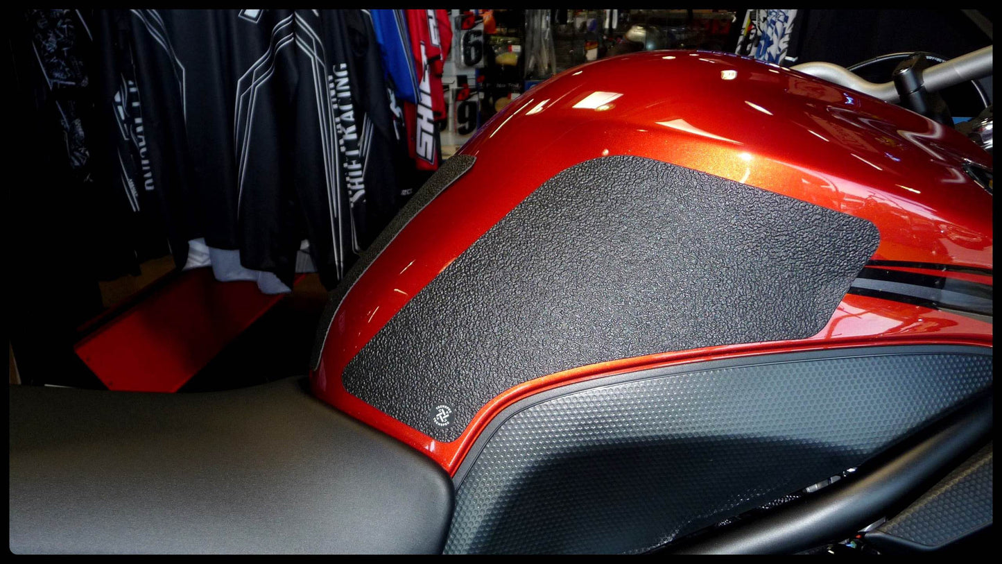 TechSpec Tank Grip Pads for the Yamaha FZ6 R (10-18)