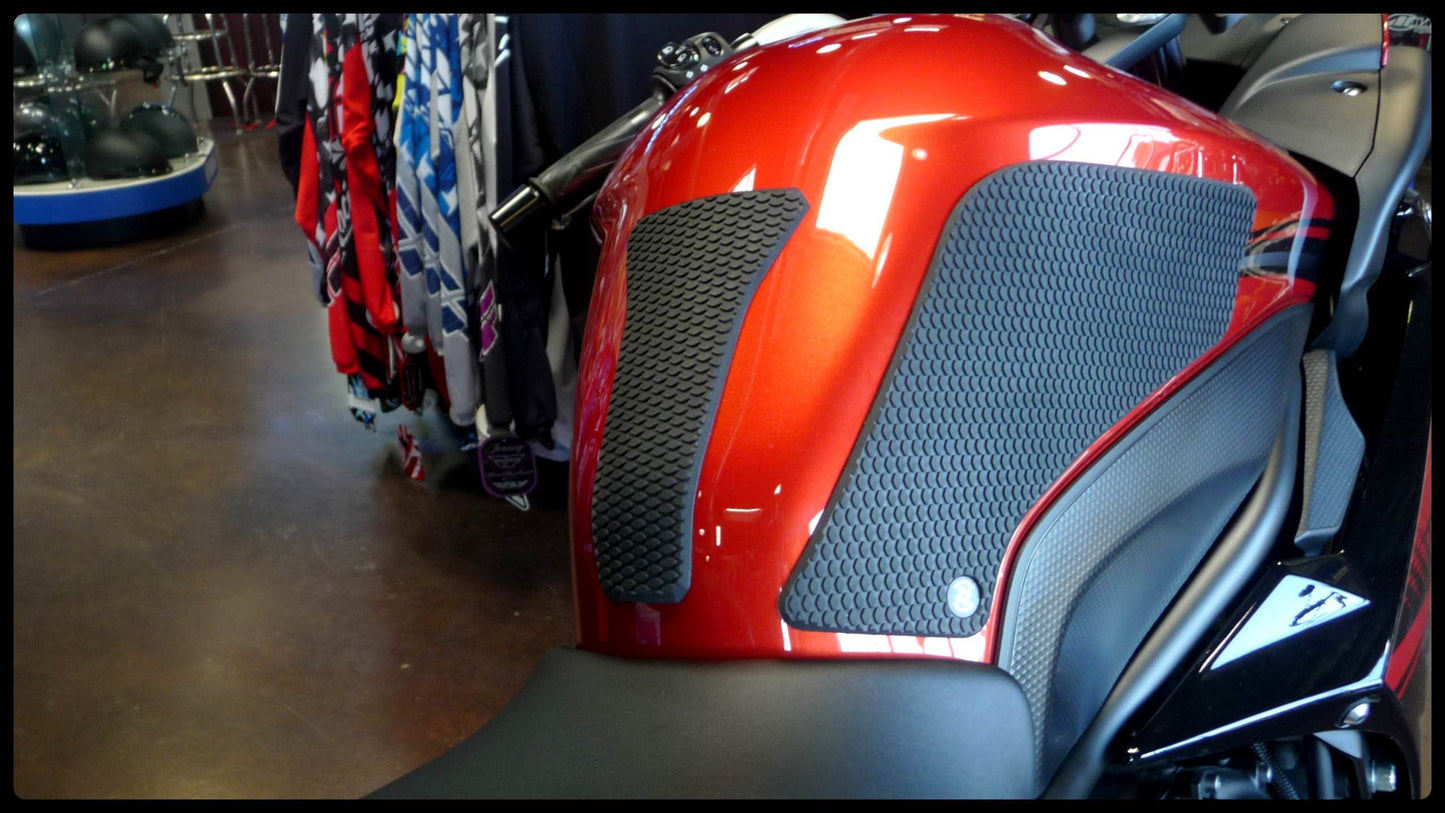 TechSpec Tank Grip Pads for the Yamaha FZ6 R (10-18)