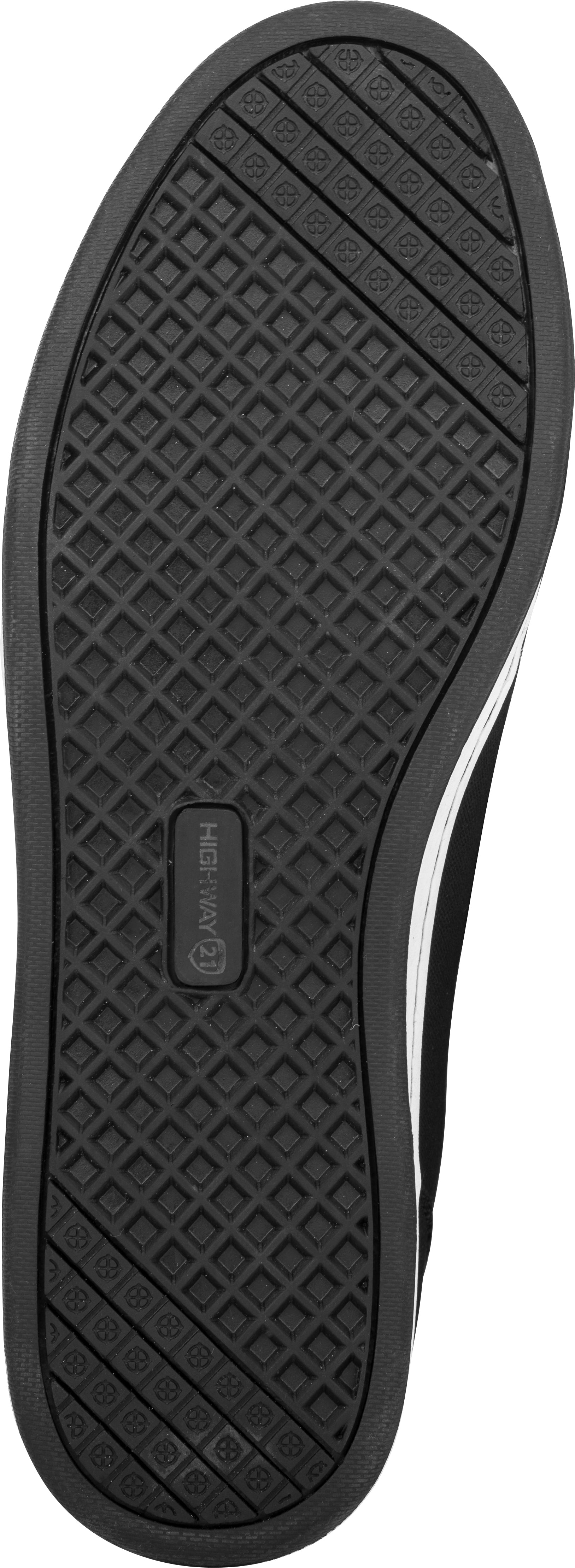 Axle Shoes Black/White Sz 06