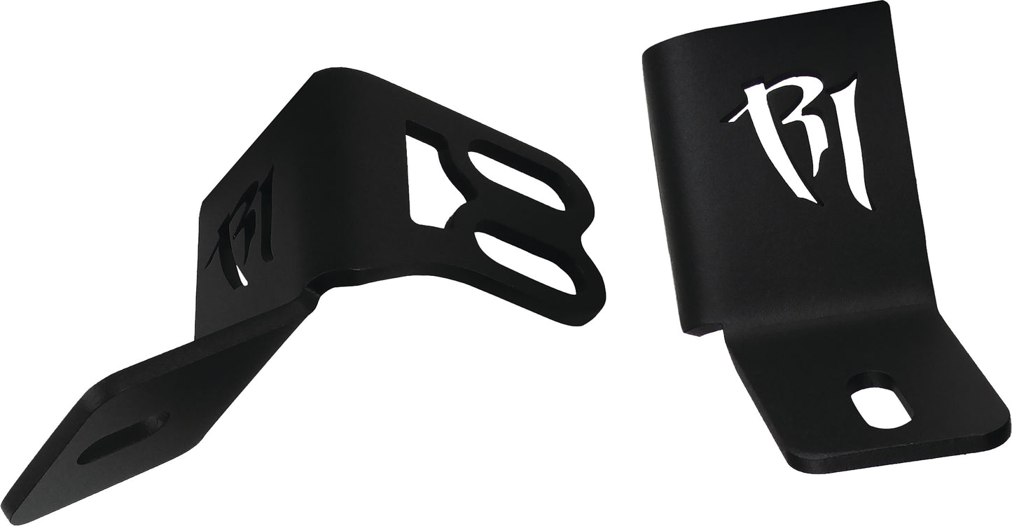 A Pillar Single Light Mount