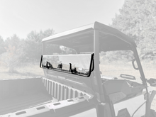 Rear Folding Windshield   Uv