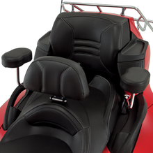 SHOW CHROME Detachable Smart Mount™ Backrest - Spyder RT '10-'19 41-168A