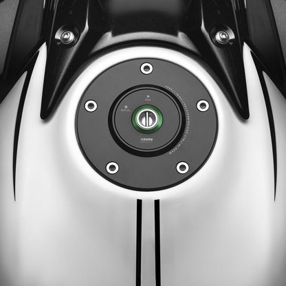 Gas Cap Locking Black/Green Kaw