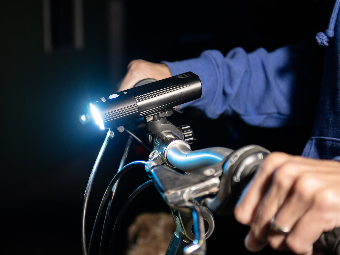 W2000 Flashlight Kit