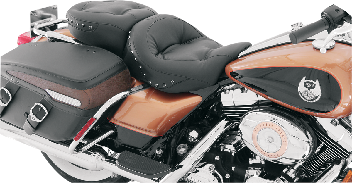 MUSTANG Regal Touring Seat - Black - FL '08-'25 76038